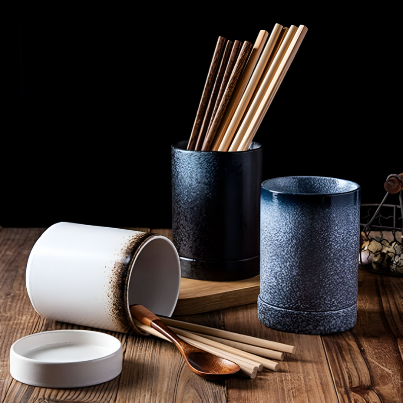 Minimalist Japanese Utensil Holder